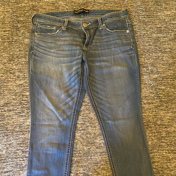 Express Jeans Leggings
Size 14S - Picture 1 of 9